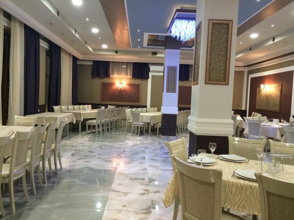 Lara Hotel Goris Extérieur photo